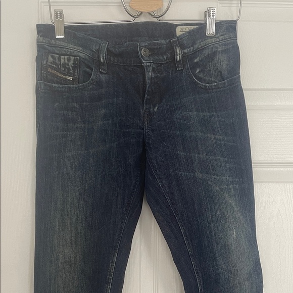 🔅In good, gently used condition with no rips, stains, tears or pilling 👖. - Picture 1 of 8